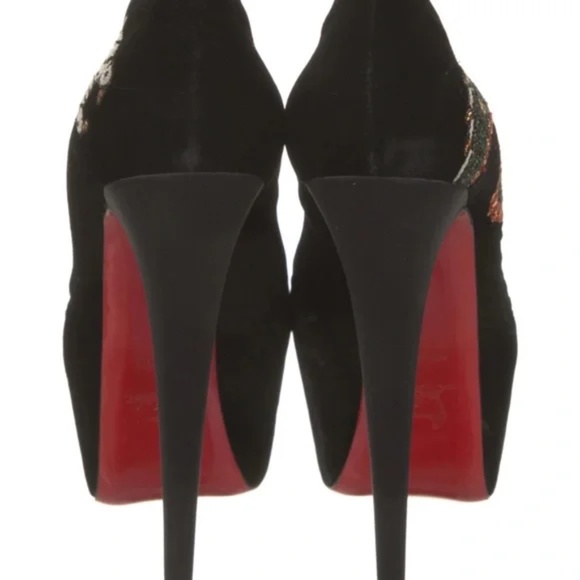 Christian Louboutin Dragon Tattoo Highness Peep-Toe Pumps - Picture 4 of 6